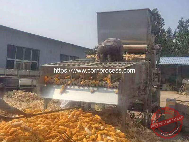 Full-Automatic-Fresh-Corn-Dehusking-Machine